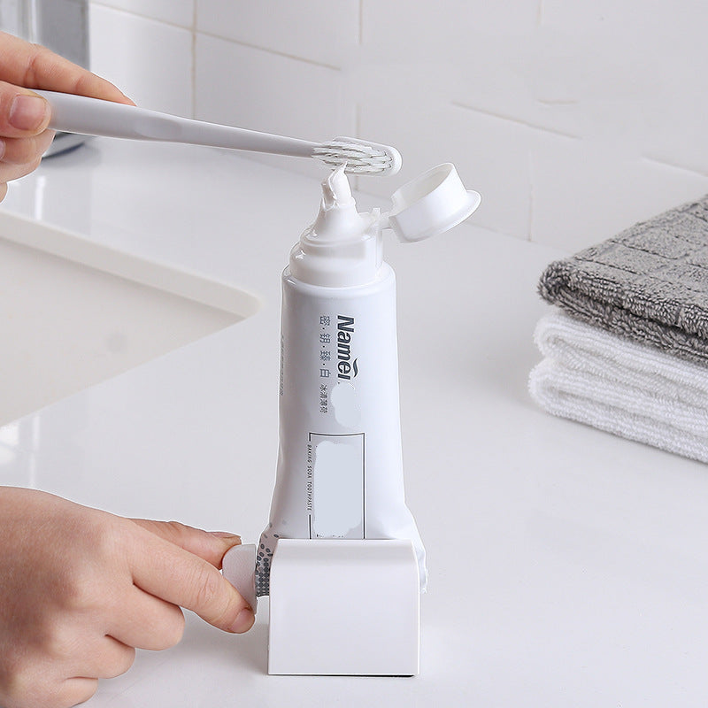 Automatic Toothpaste Dispenser – Mess-Free, Hygienic Squeeze Every Time