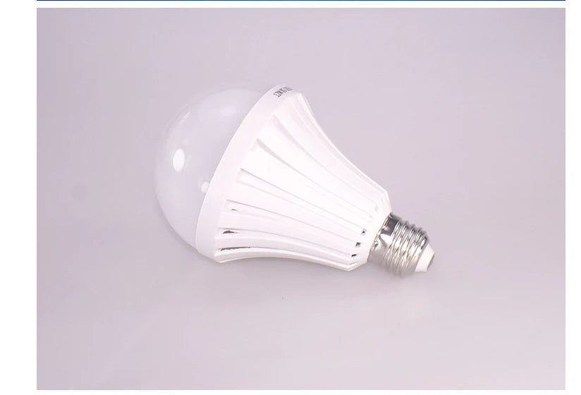 9W LED bulb for power outage lighting E27 base