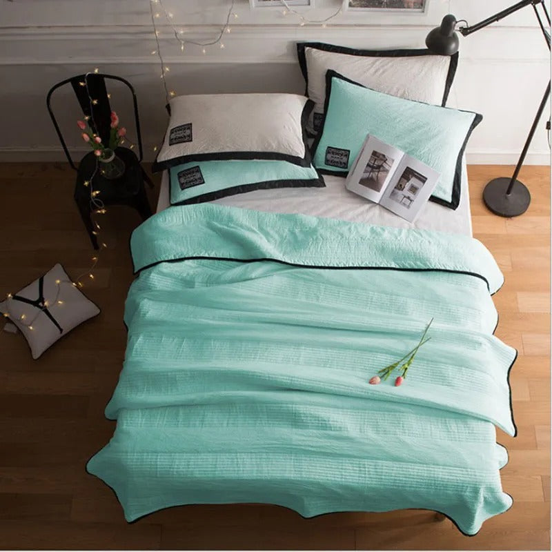 ChillBliss™ Cooling Blanket - Hot Sleepers Solution