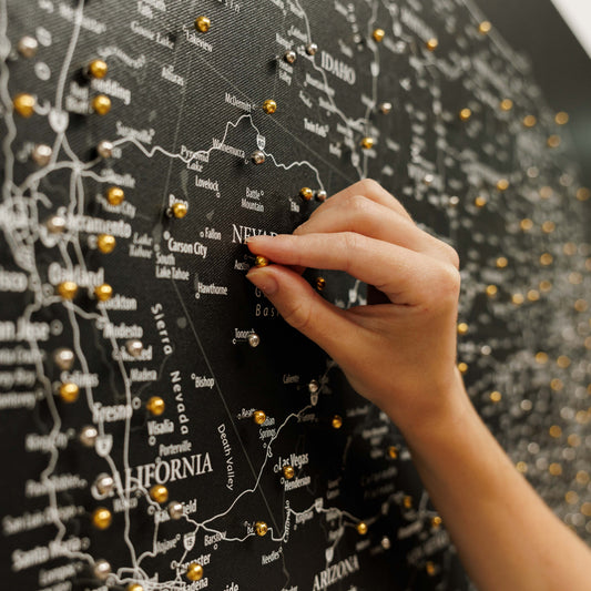 Black Canvas USA Map Wall Art