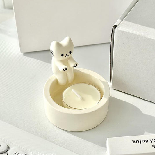 Purrfect Glow – The Whimsical Kitten Candle Holder!