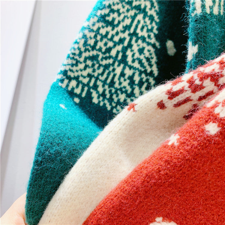 CozyGlow Christmas Tree Sweater – Stay Warm, Look Festive!