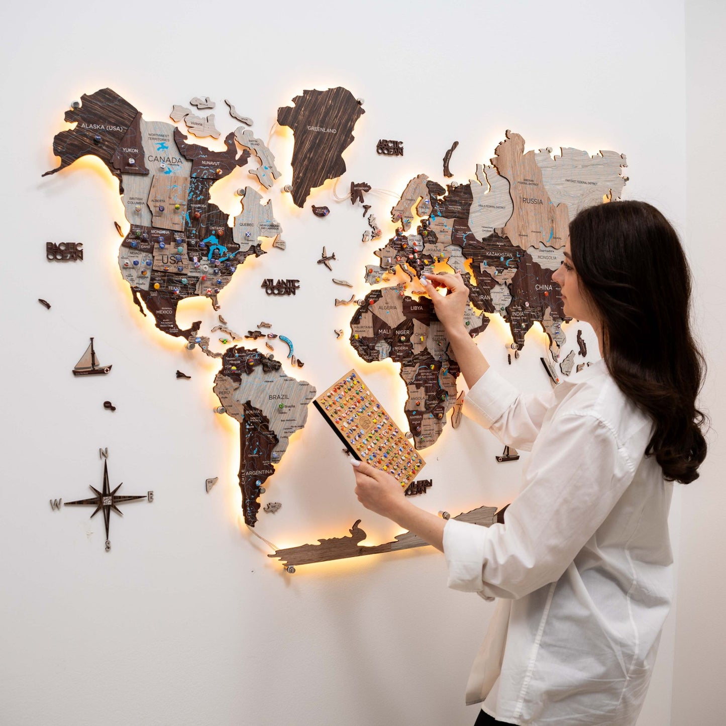 Luminous LED wooden world map wall art, Cappuccino finish