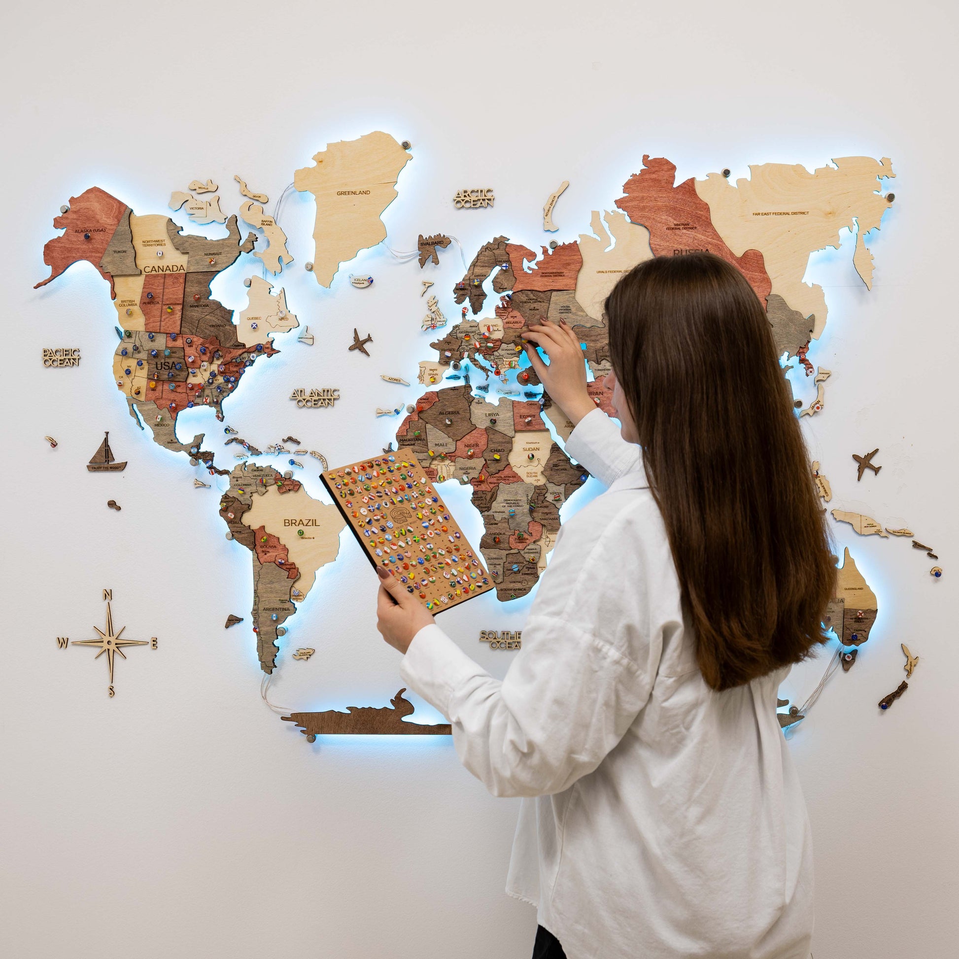 LED wooden world map wall art, Fusion finish
