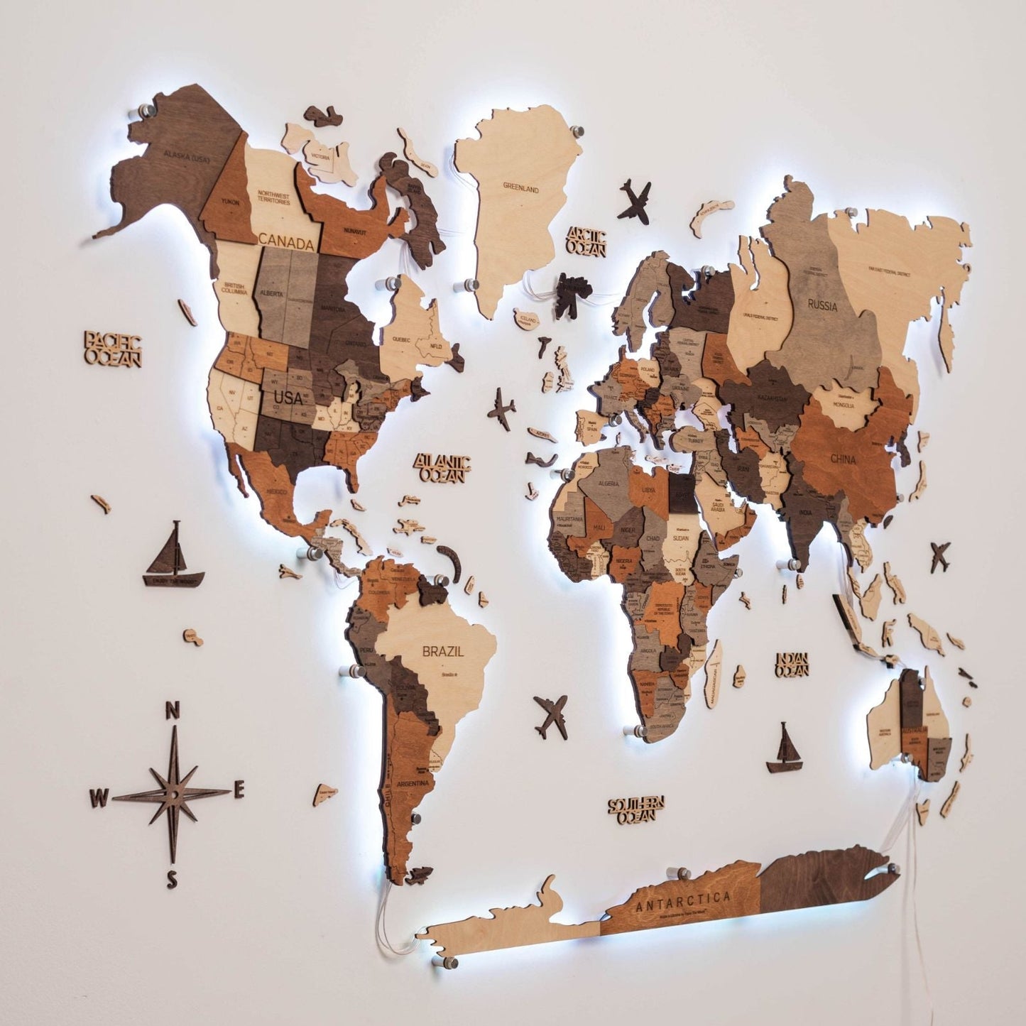 LED Wooden World Map Wall Art - Multicolor