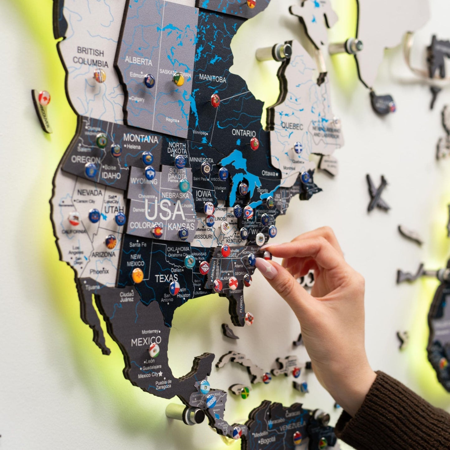 Luminous LED Wooden World Map Wall Art - Nordik