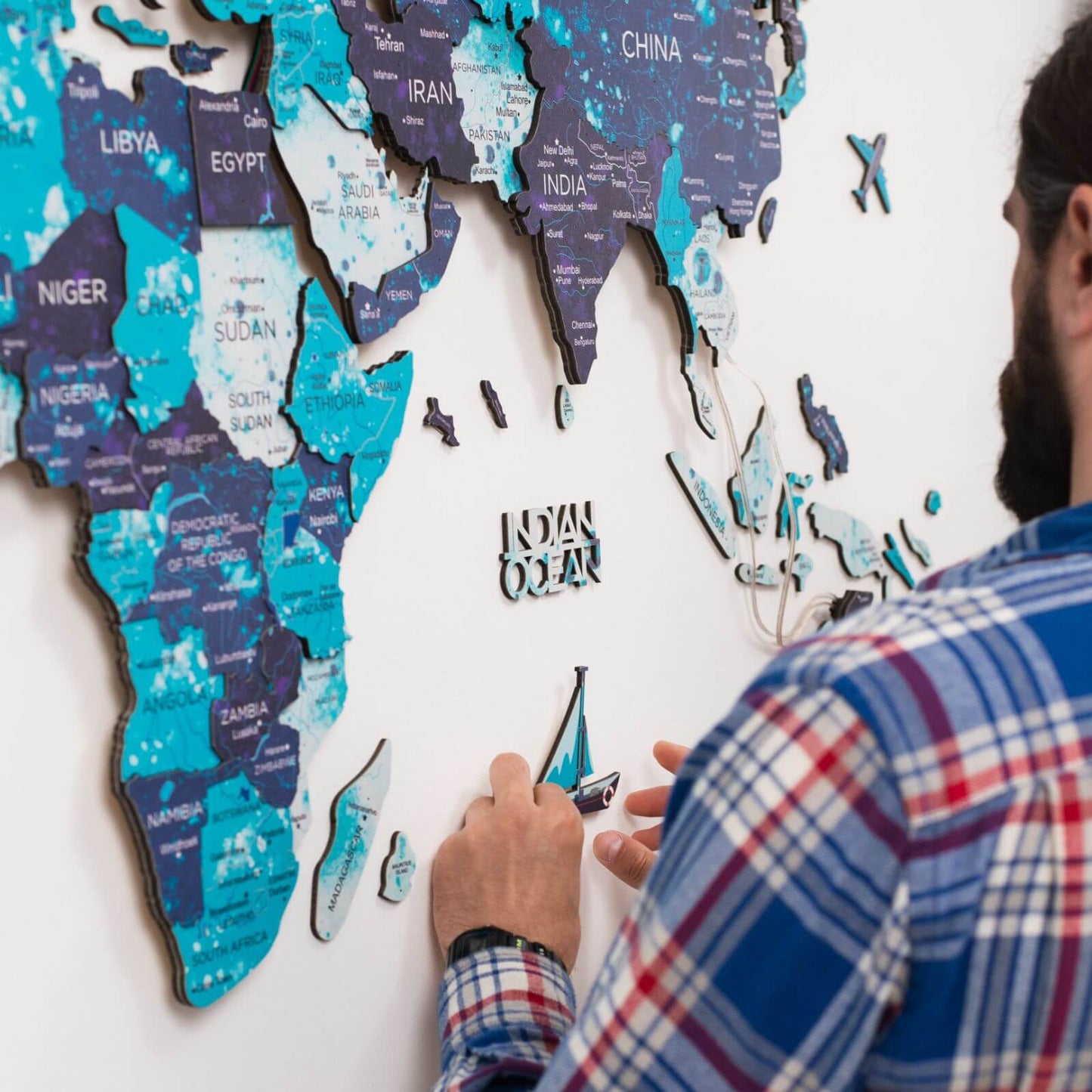 Luminous LED Wooden World Map Wall Art - Ocean