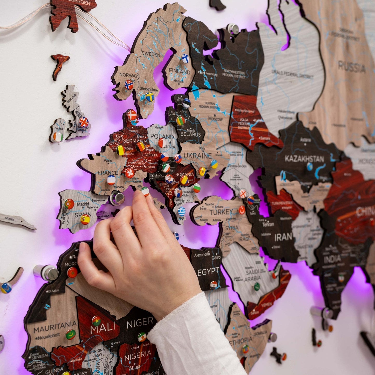 Luminous LED Wooden World Map Wall Art - Urban