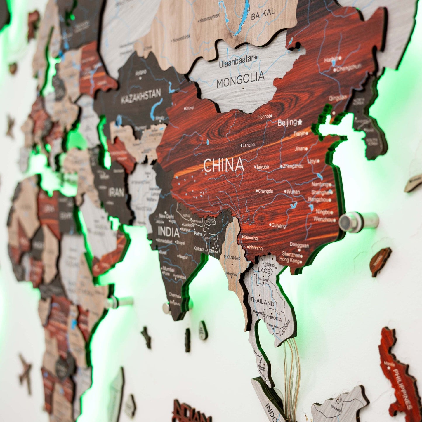 Luminous LED Wooden World Map Wall Art - Urban