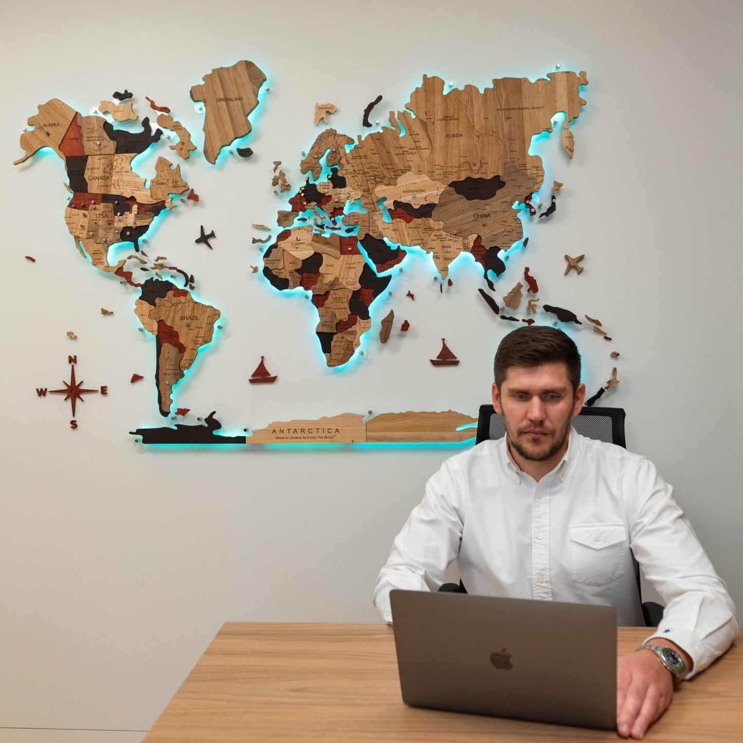 Wooden World Map Wall Art