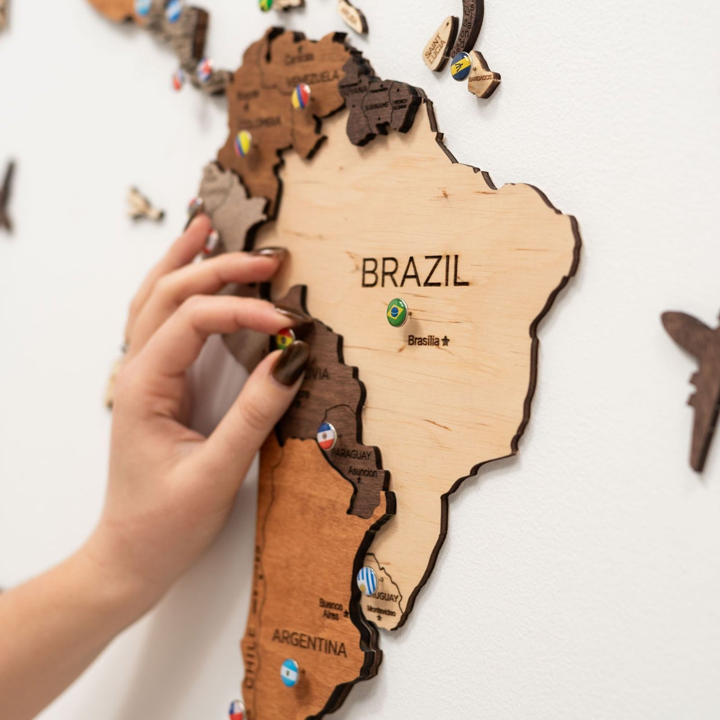 3D Wooden World Map Wall Art - Multicolor