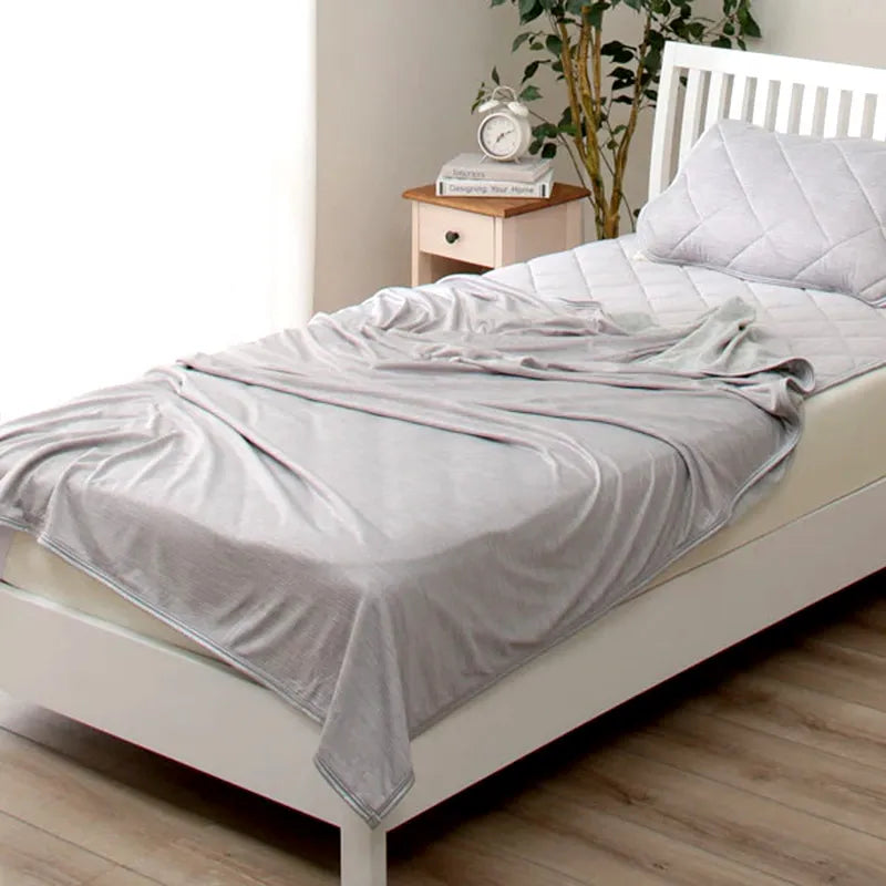 Cooling Blanket: Stay Cool All Night, Sleep Better