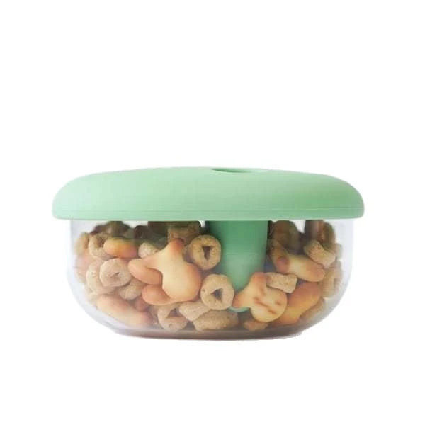 Cute Snack Storage Container - Touch-Free Food Dispenser for Everyone
