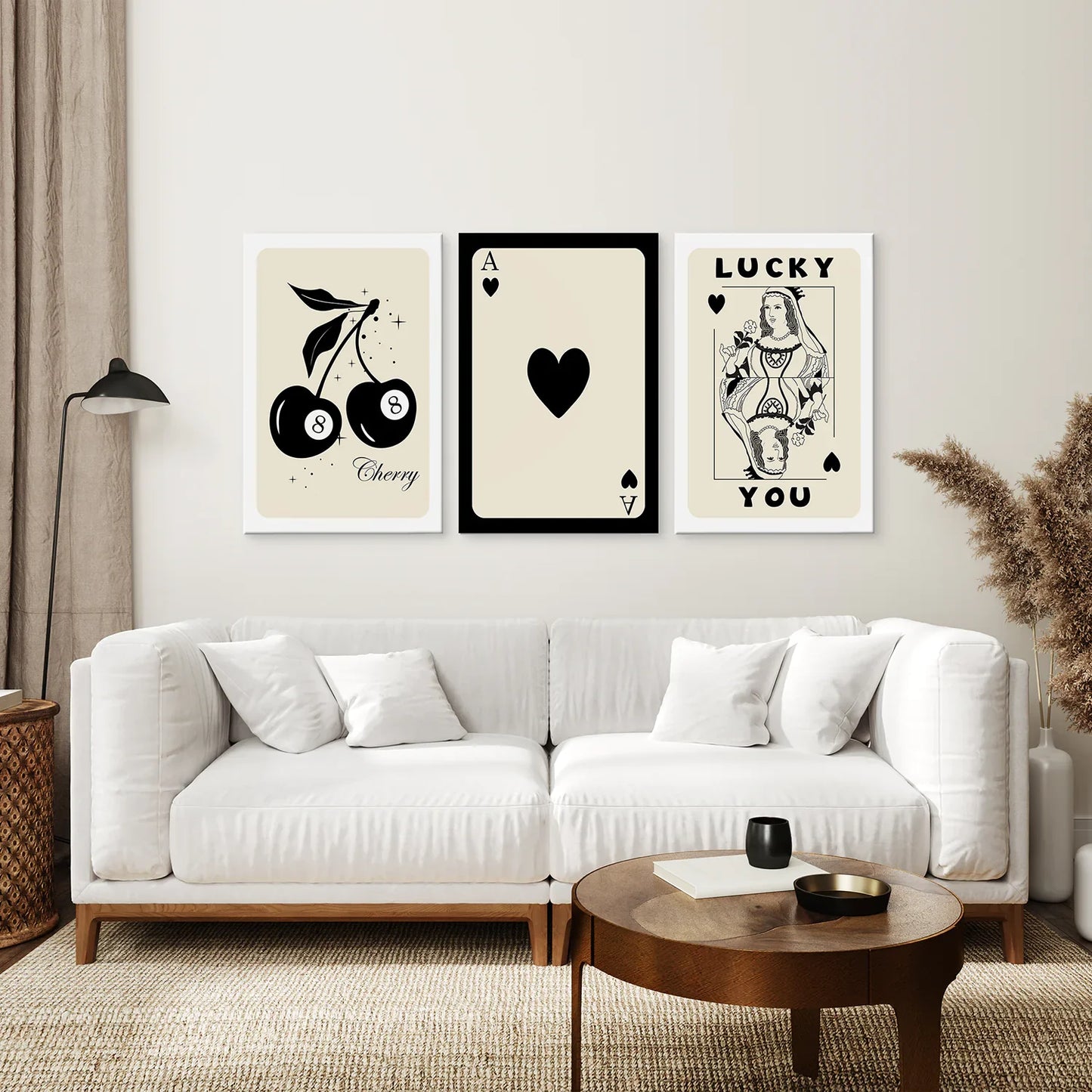 Beige Queen of Hearts Retro Wall Art Set of 3