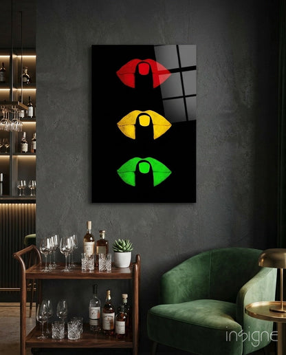 Traffic light lips glass wall art