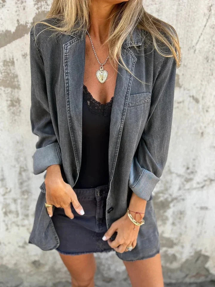 Gray denim lapel shirt jacket for women styled with a casual chic streetwear look