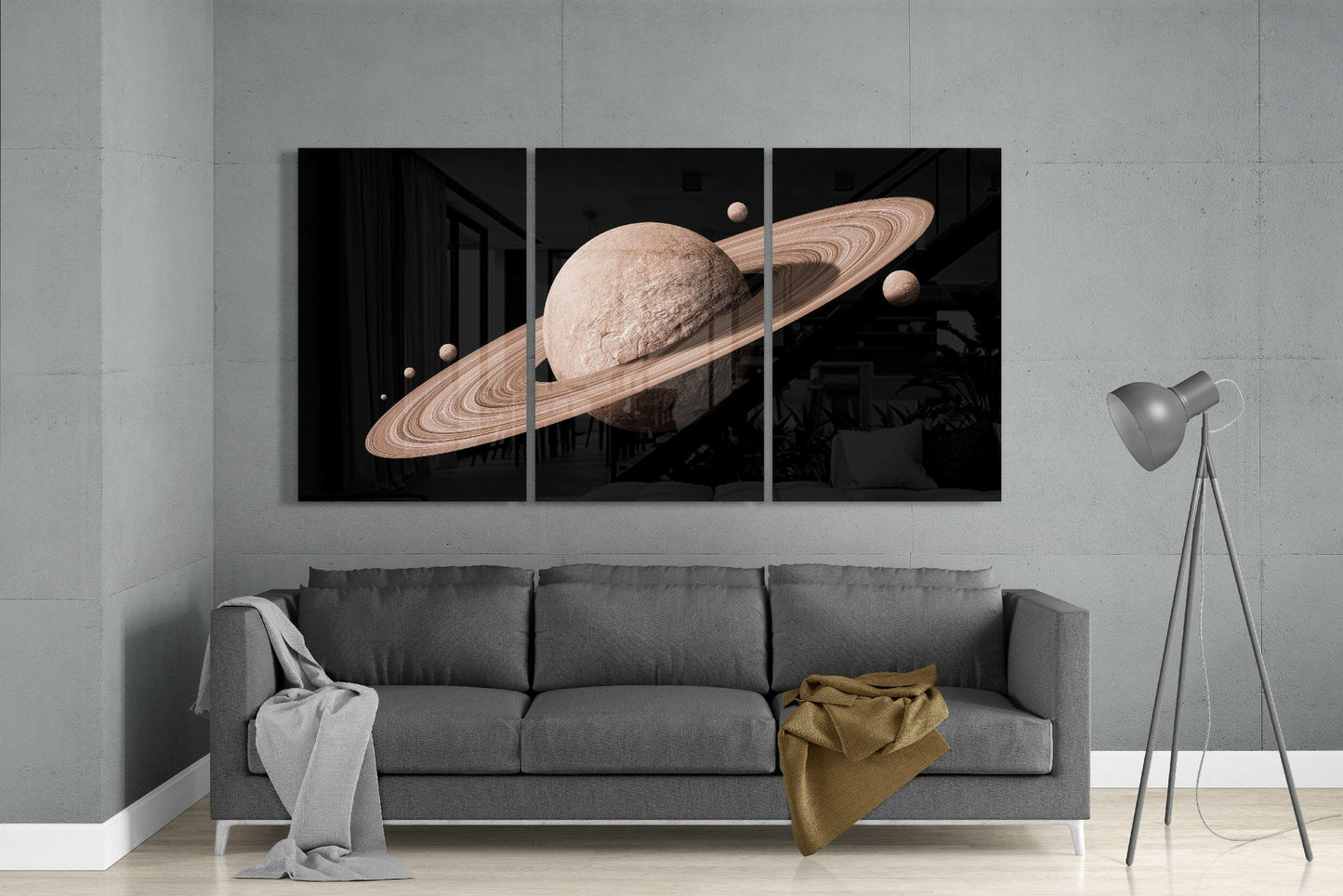 Saturn Glass Wall Art