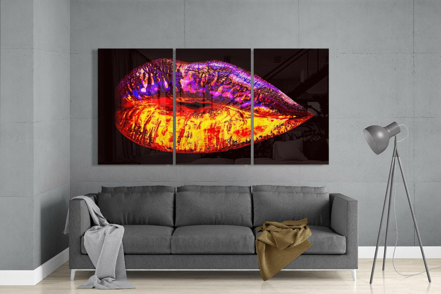 Lips Glass Wall Art