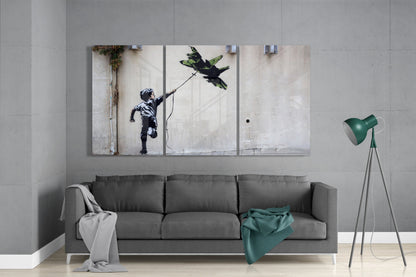 War Kite Glass Wall Art
