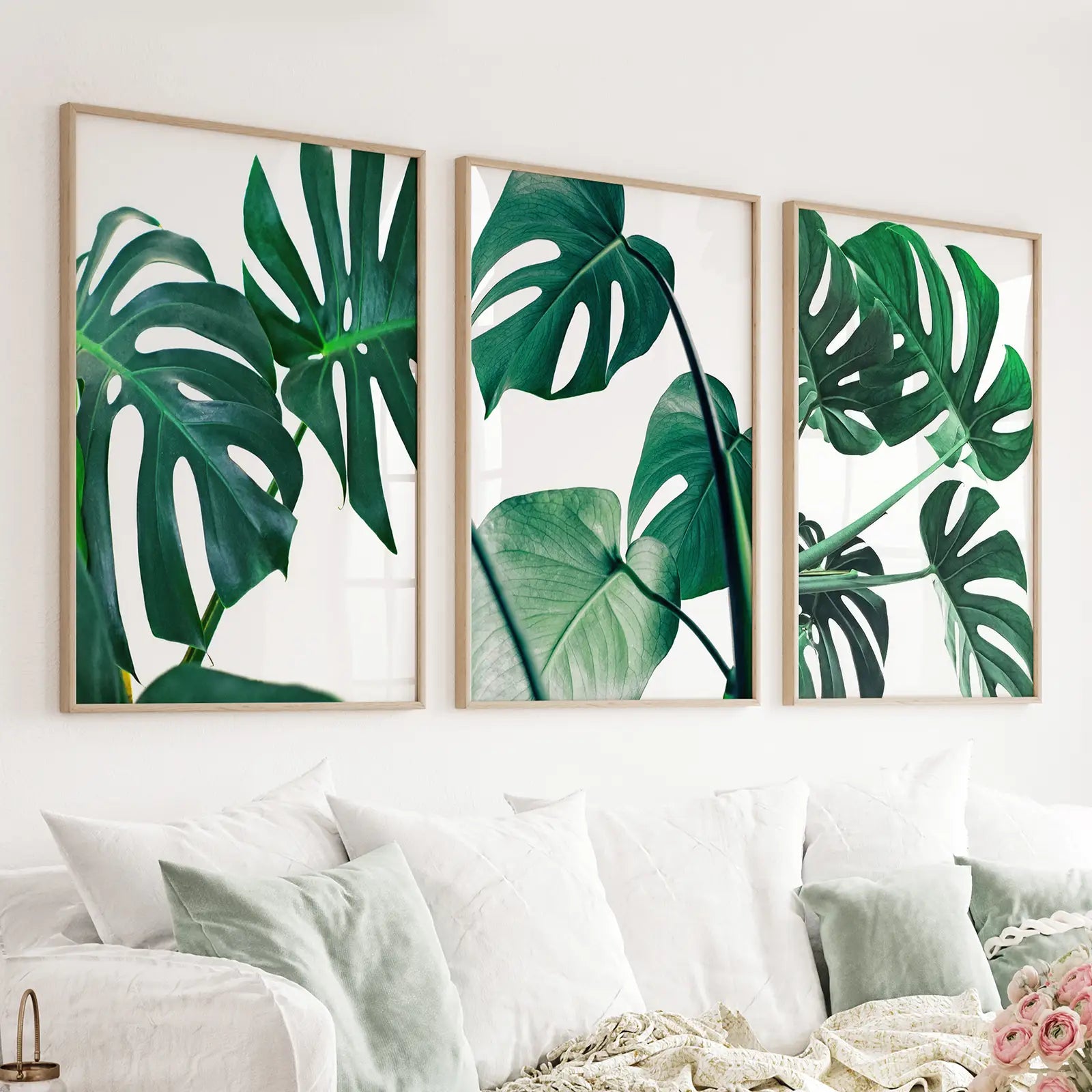 Green monstera leaf 3 piece tropical wall art set