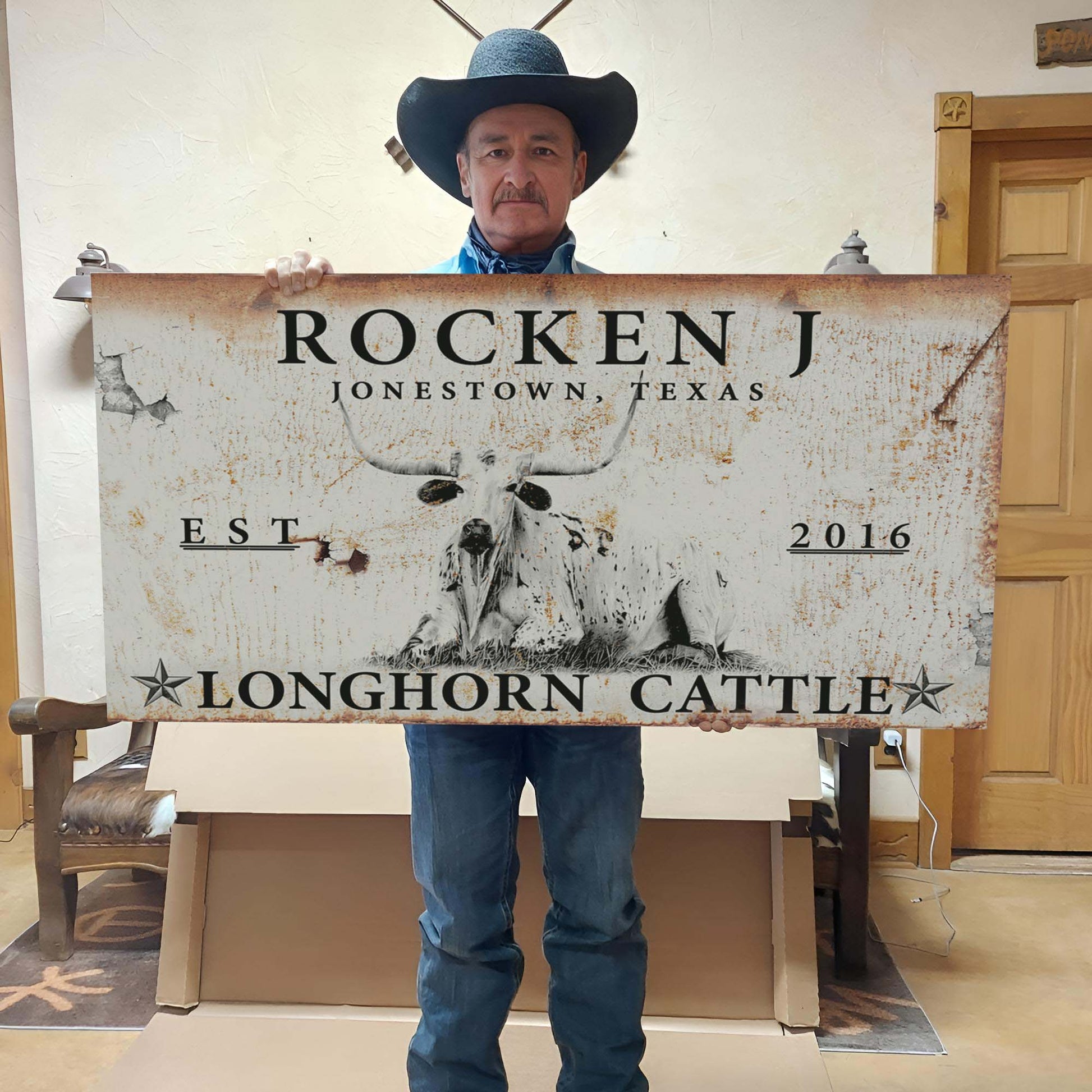 Longhorn rustic cattle canvas sign — Western ranch wall art, ready to hang