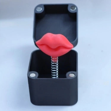 Prank box with alternative decorations  lips option