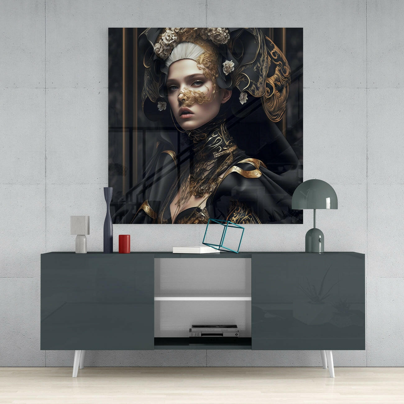 The Queen Glass Wall Art
