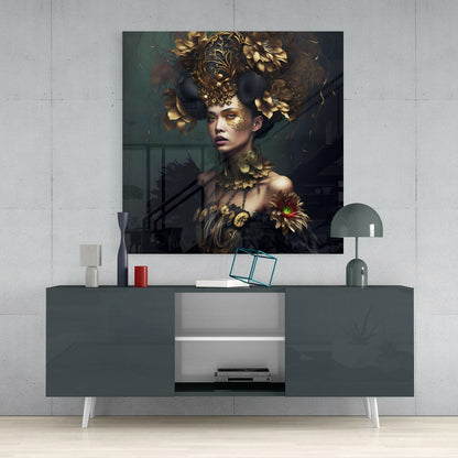The Queen Glass Wall Art
