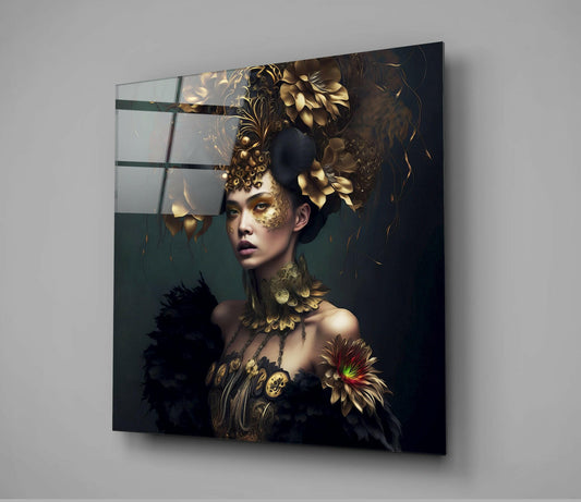 The Queen Glass Wall Art