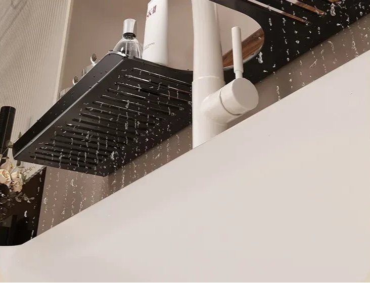 Water draining through slots under the shelf