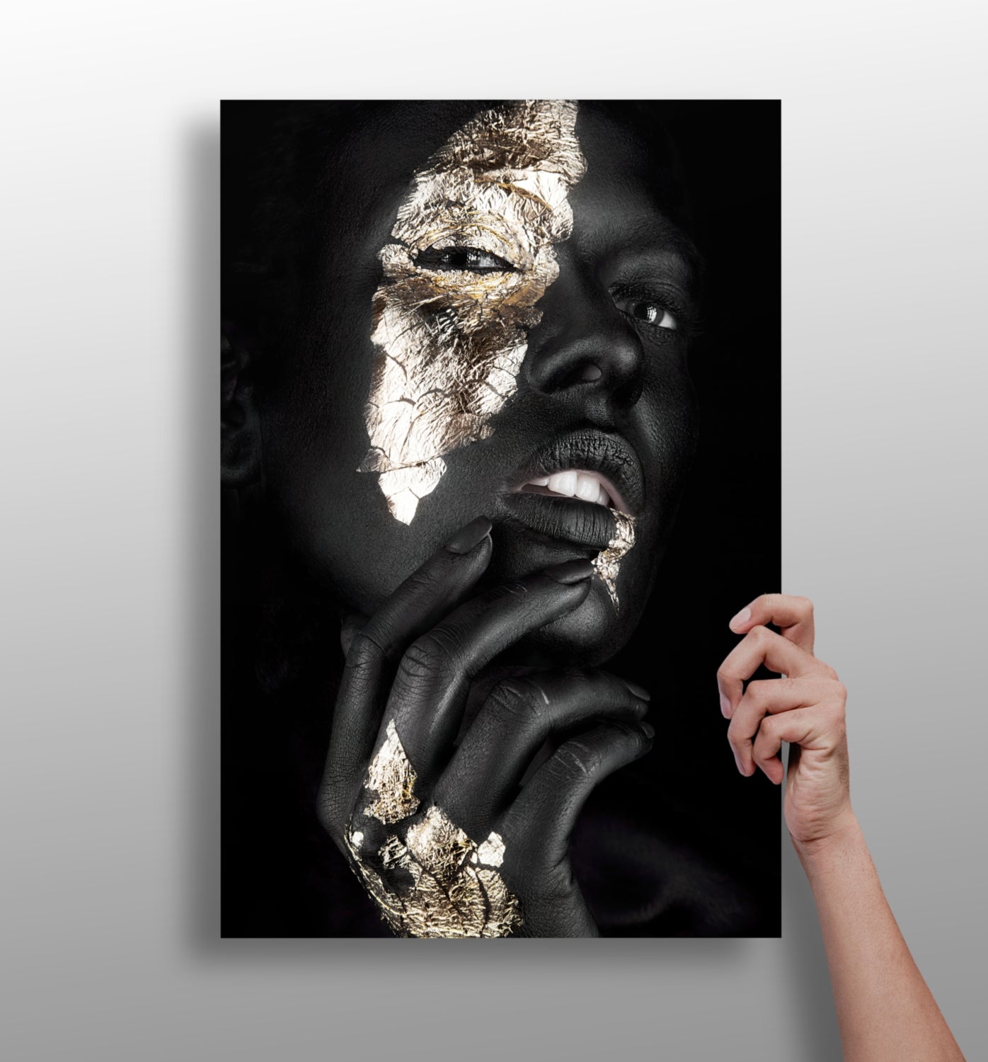 Woman in fashion metal wall art
