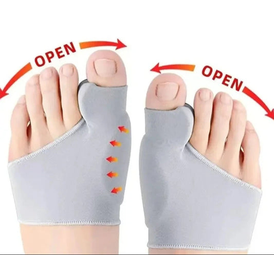 bunion corrector socks with gel pad on foot