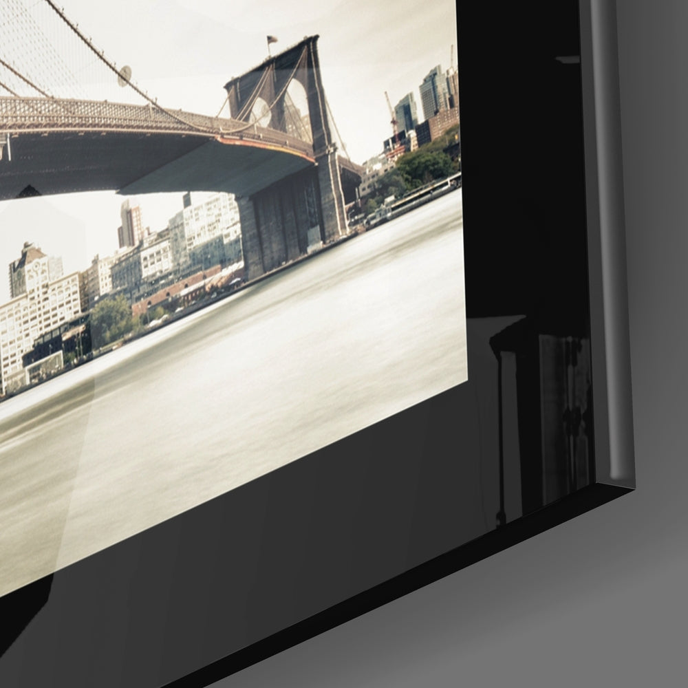 Brooklyn Bridge Editorial Glass Wall Art