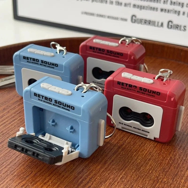 recording keychain with built-in speaker