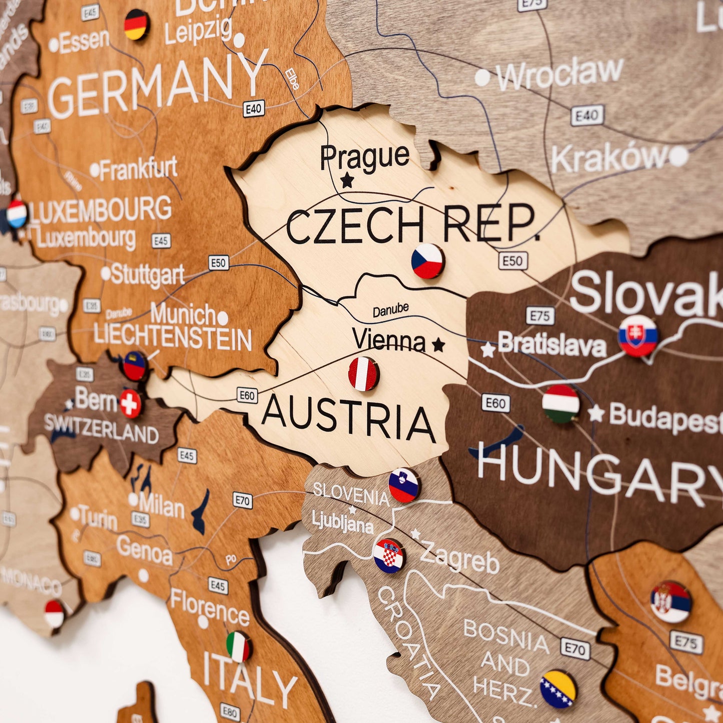 3D Wooden Europe Map Wall Art - Multicolor